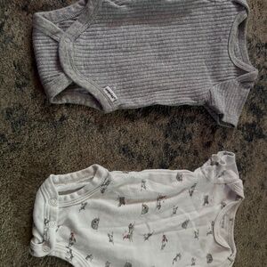 Short sleeve onesies